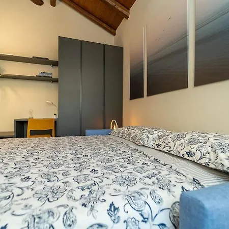 Moderno Appartamento A 200 Metri Dal Duomo Como Exterior foto
